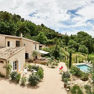 https://mas-de-la-baume-lafare.fr-provencehotel.com